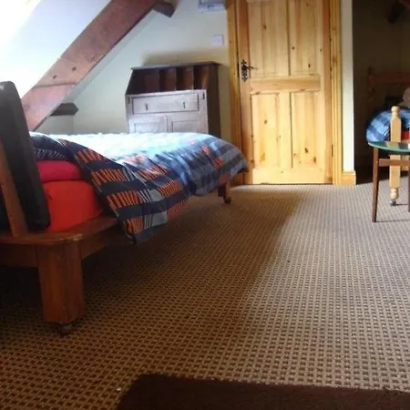 Artists House 2*